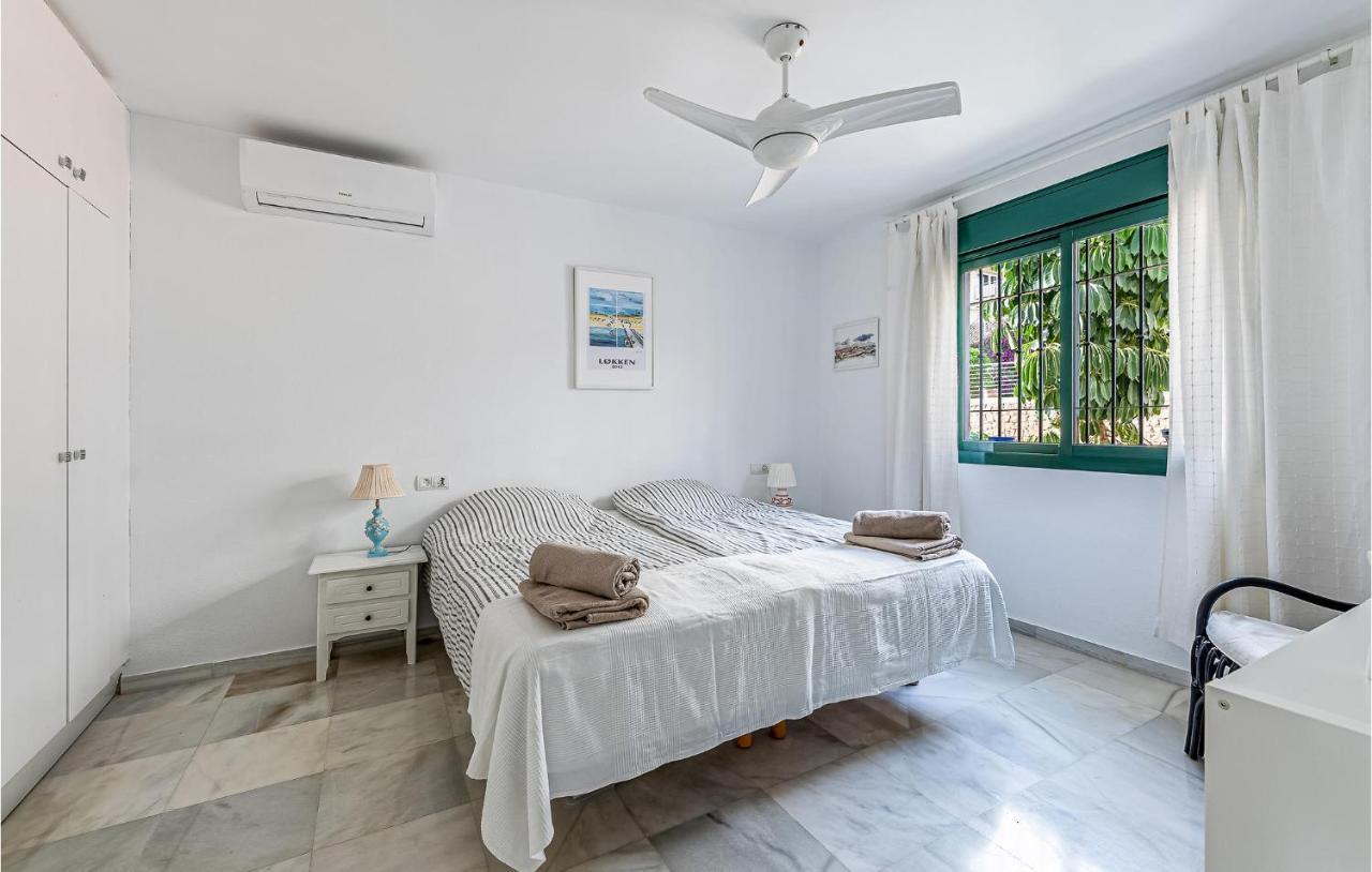 Appartement 2 Bedroom Stunning In Benalmádena