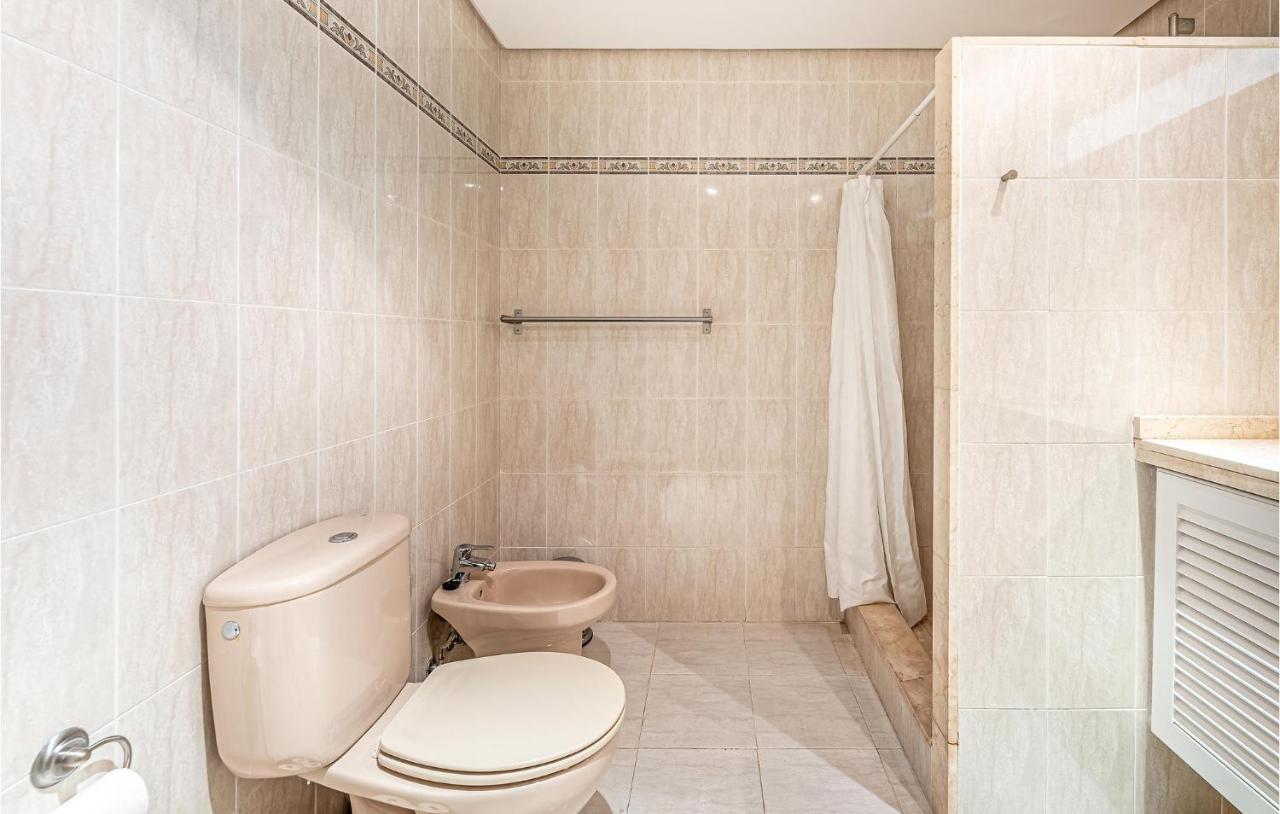 2 Bedroom Stunning In Appartement *