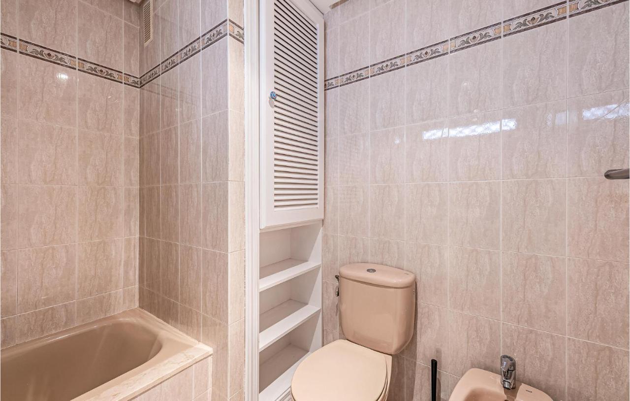2 Bedroom Stunning In Appartement *